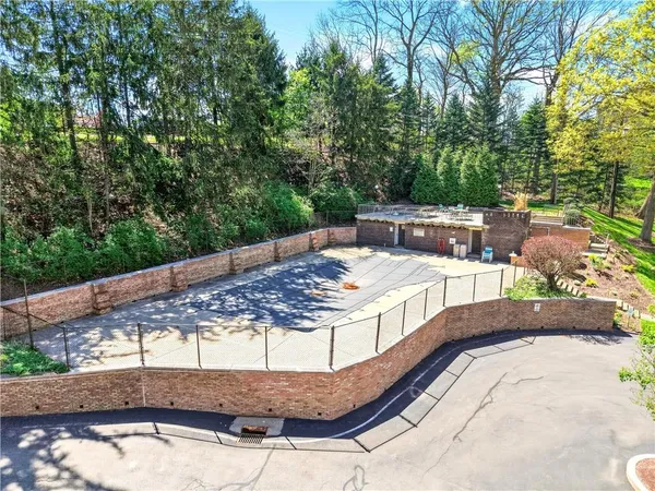 a view of a yard with an outdoor space