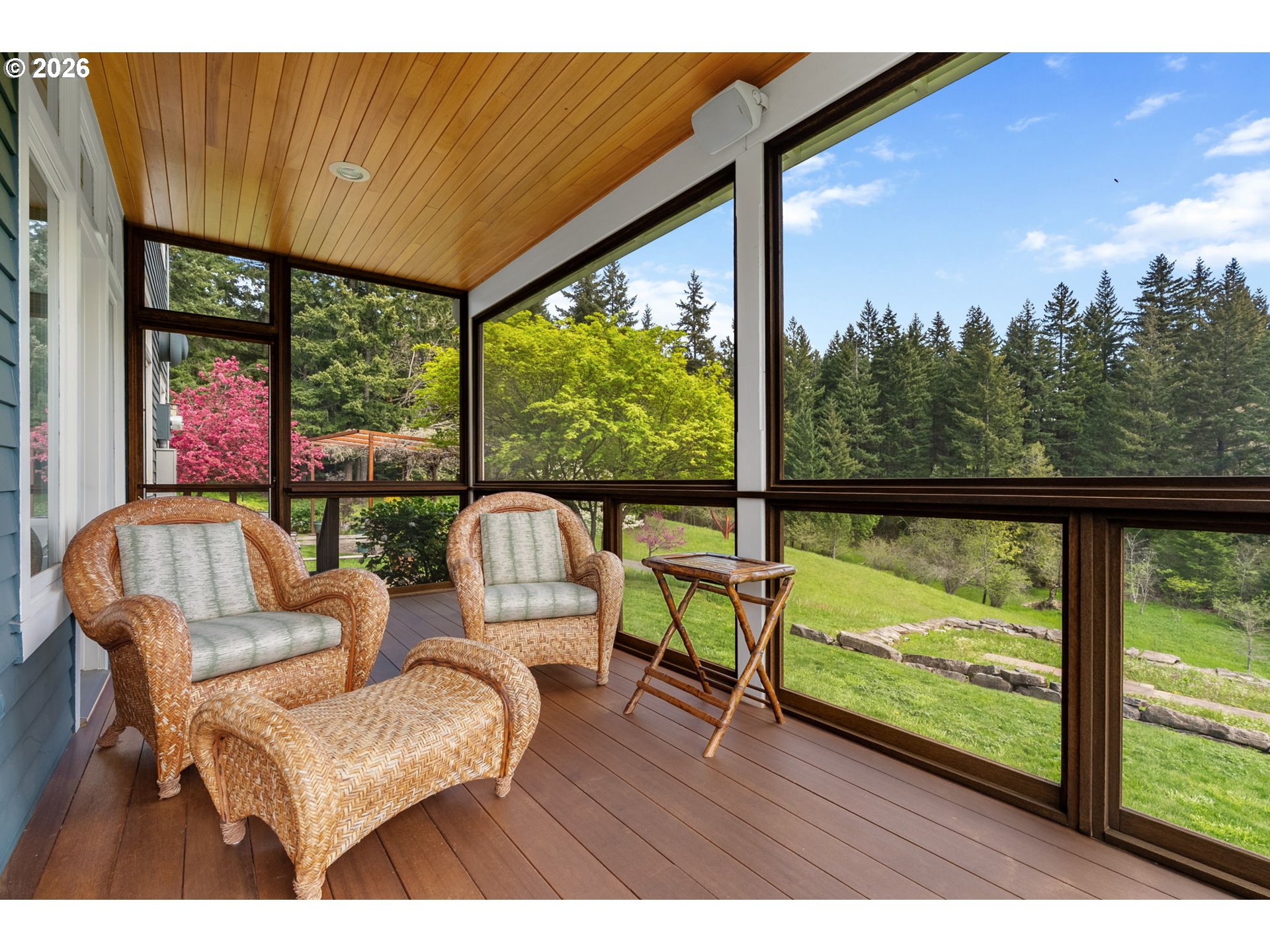 172 Upper Lakeview Rd Road White Salmon, WA 98672 - Photo 17 of 48