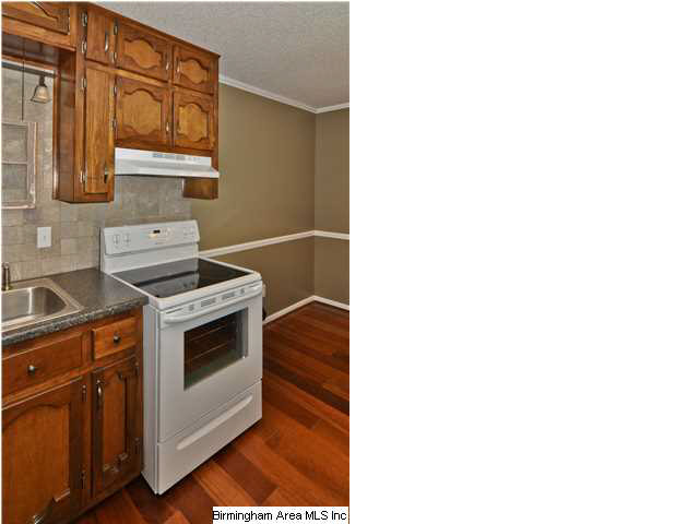 4017 Rock Ridge Road Birmingham, AL 35210 - Photo 11 of 32