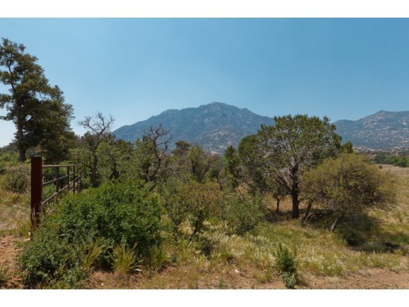 8650 North Callahan Road Prescott, AZ 86305 - Photo 1 of 1 Primary Photo