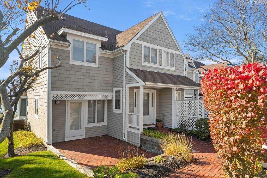 2 Raven Lane, Unit 2 Gloucester, MA 01930 - Photo 5 of 26