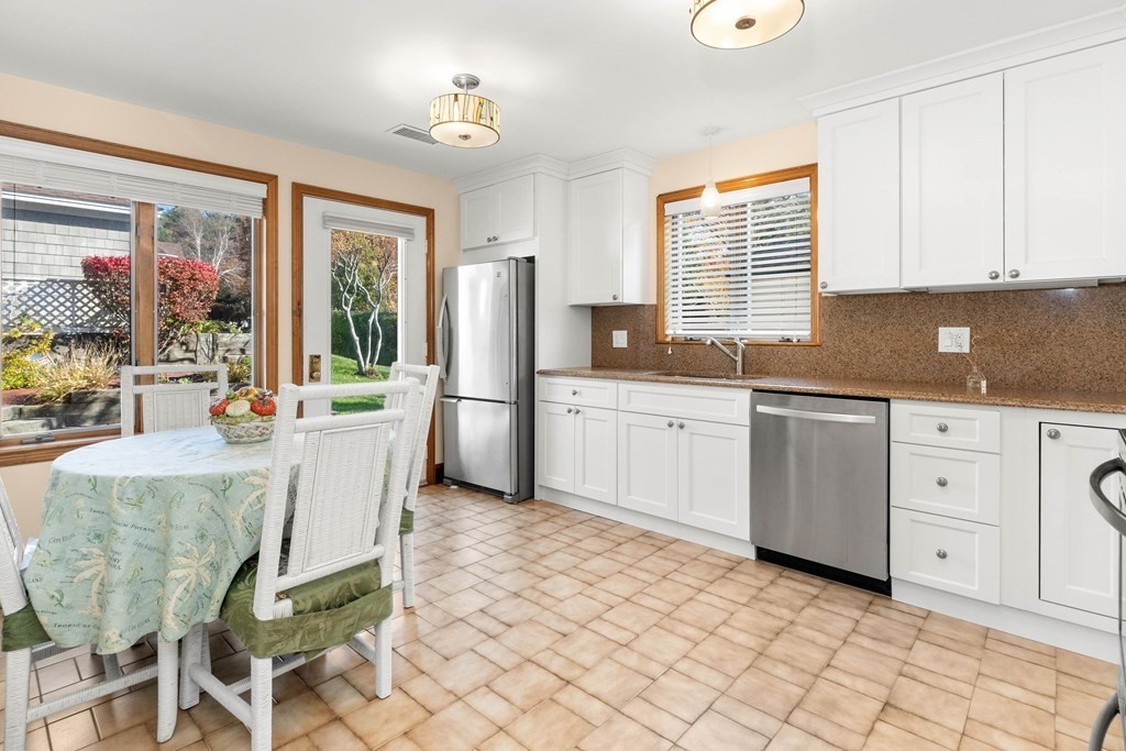 2 Raven Lane, Unit 2 Gloucester, MA 01930 - Photo 10 of 26