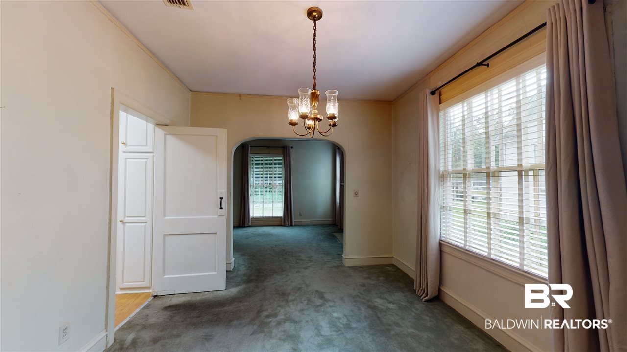 161 Crenshaw Street Mobile, AL 36606 - Photo 6 of 19