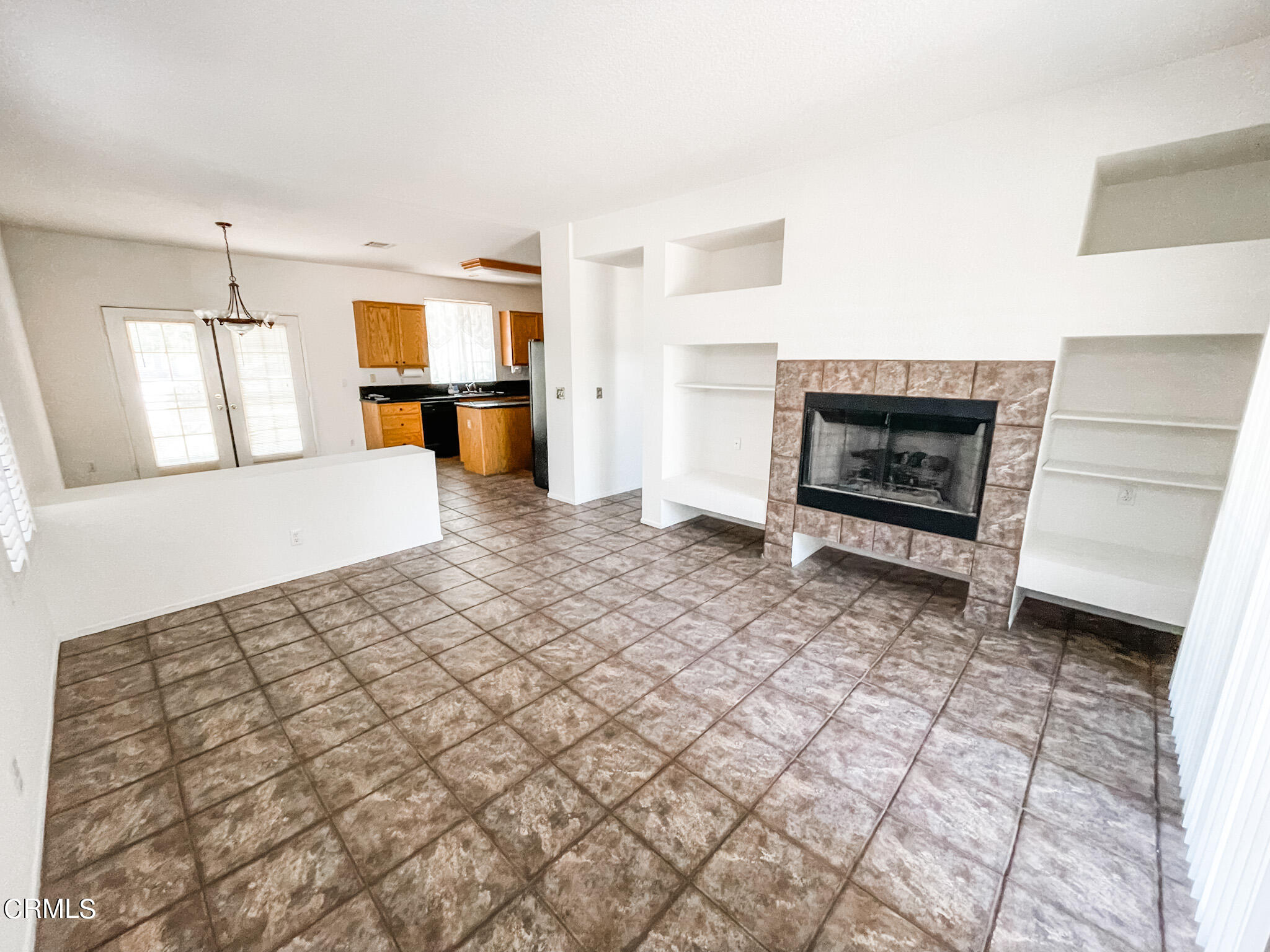 43323 Honeybee Lane Lancaster, CA 93536 - Photo 11 of 19 IMG_4625