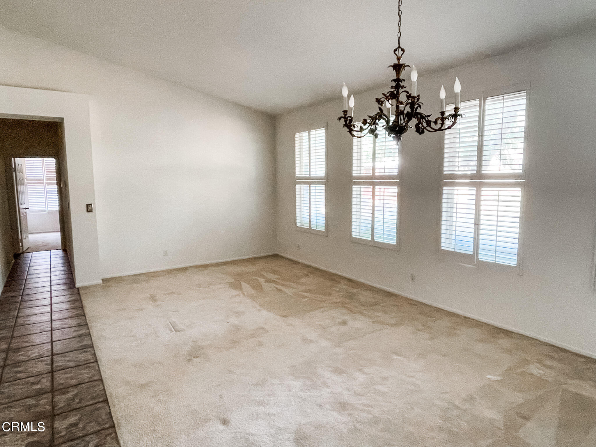 43323 Honeybee Lane Lancaster, CA 93536 - Photo 4 of 19 IMG_4617