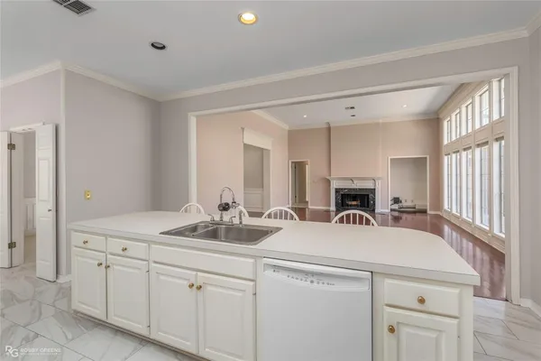 $349,900 | 210 Ockley Drive, Shreveport, LA 71105
