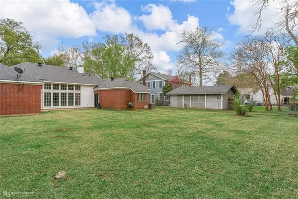 $349,900 | 210 Ockley Drive, Shreveport, LA 71105