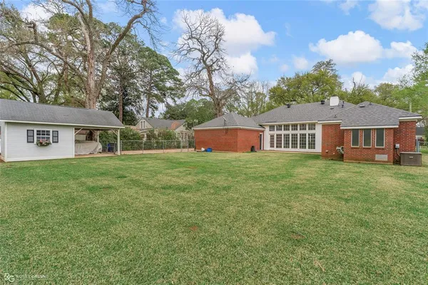 $349,900 | 210 Ockley Drive, Shreveport, LA 71105