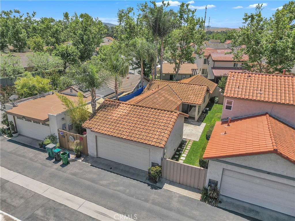 45 Orchard Irvine, CA 92618 - Photo 26 of 29 an aerial view of a house with a garden