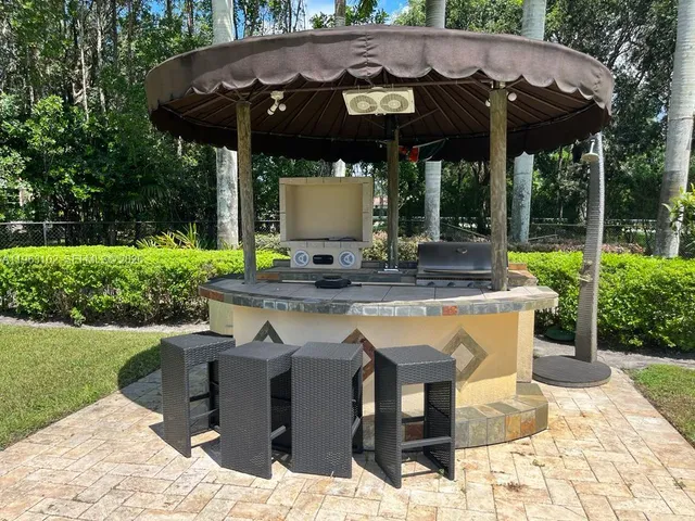 $11,000 | 2750 Jockey Circle, Davie, FL 33331