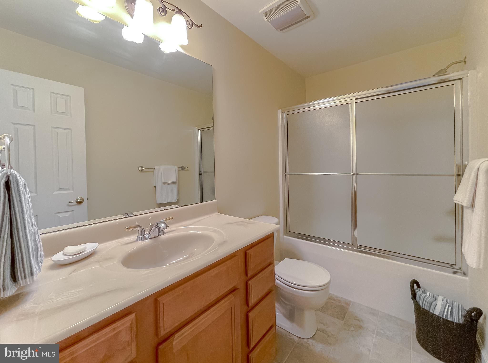 47754 Cross Manor Road St. Inigoes, MD 20684 - Photo 31 of 47 Full Bath-Hallway