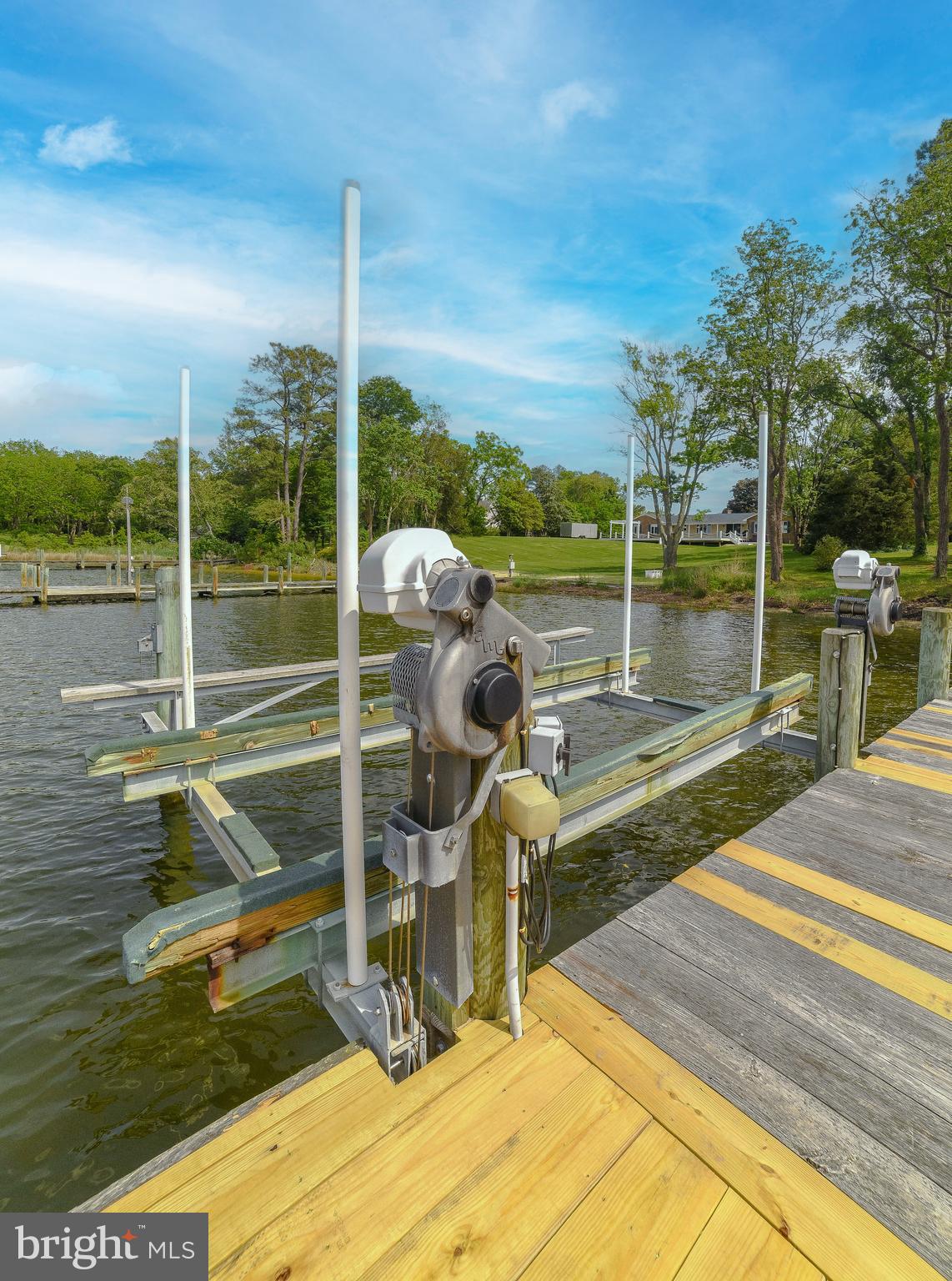 47754 Cross Manor Road St. Inigoes, MD 20684 - Photo 39 of 47 Boat Lift