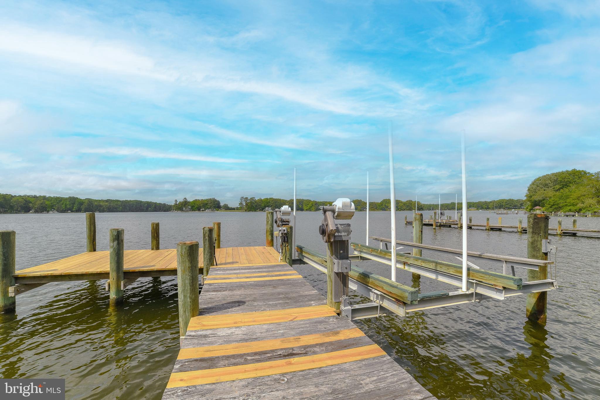 47754 Cross Manor Road St. Inigoes, MD 20684 - Photo 40 of 47 Boat Lift