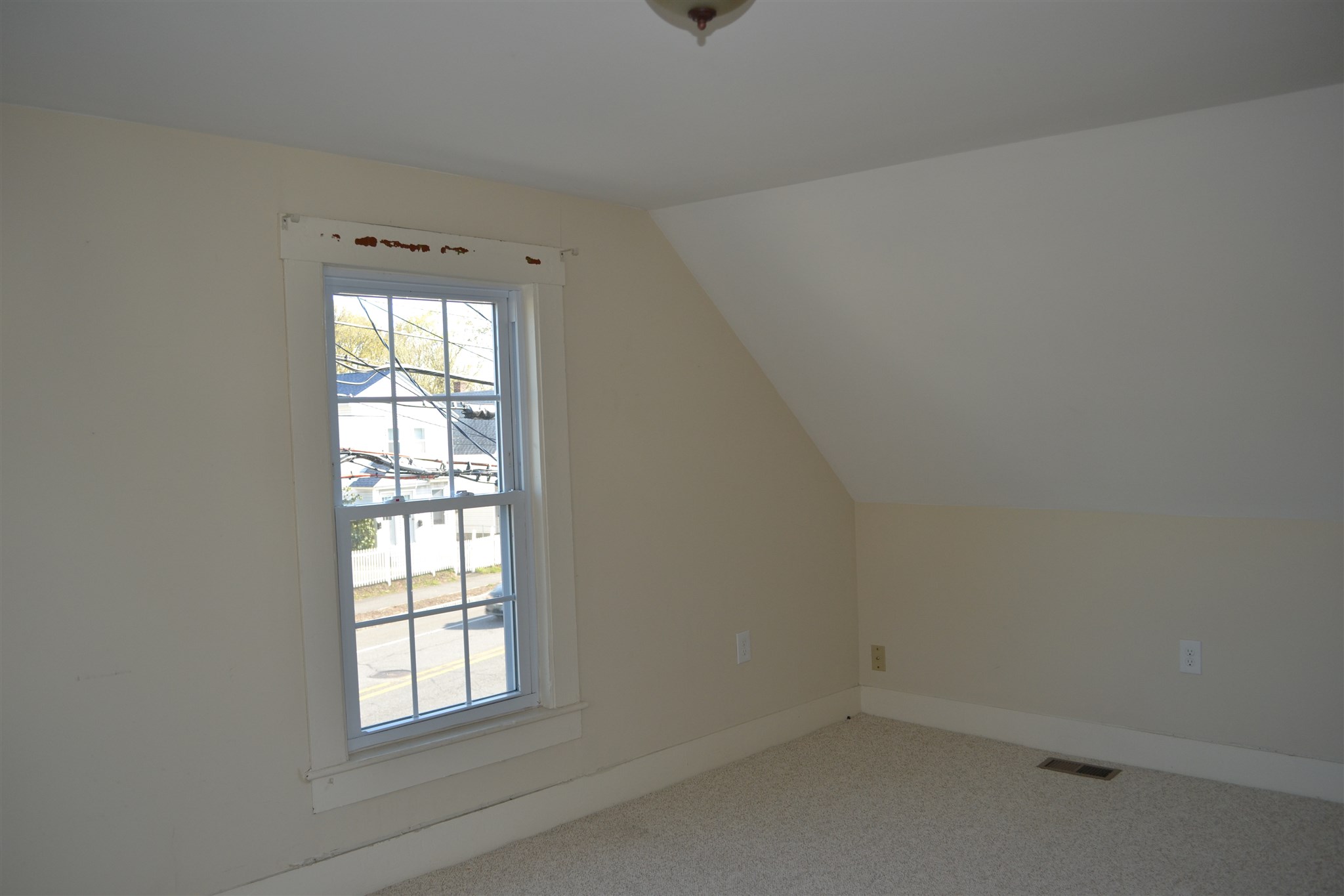 12 Clinton Street Concord, NH 03301 - Photo 19 of 29