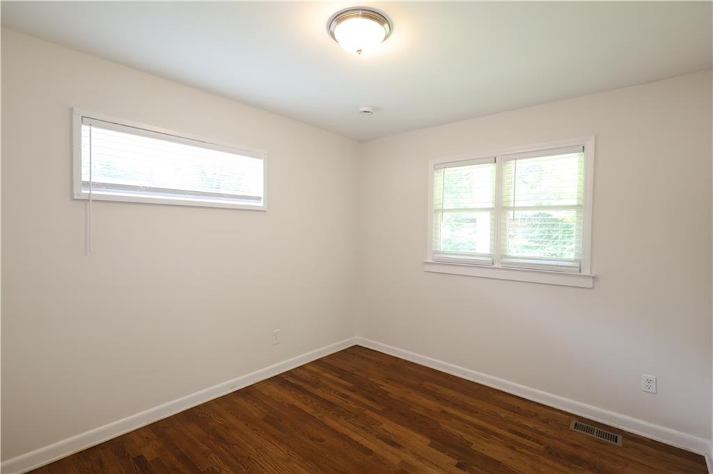 2994 Judylyn Drive Decatur, GA 30033 - Photo 8 of 19 Gallery Image 8