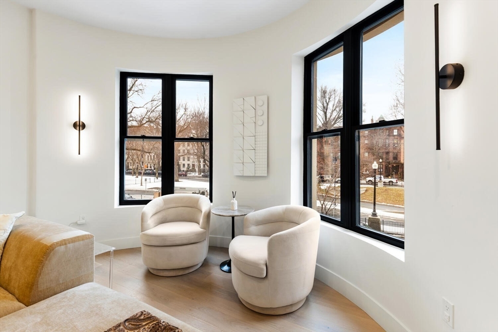 382 Commonwealth Avenue, Unit 24 Boston, MA 02215 - Photo 1 of 32