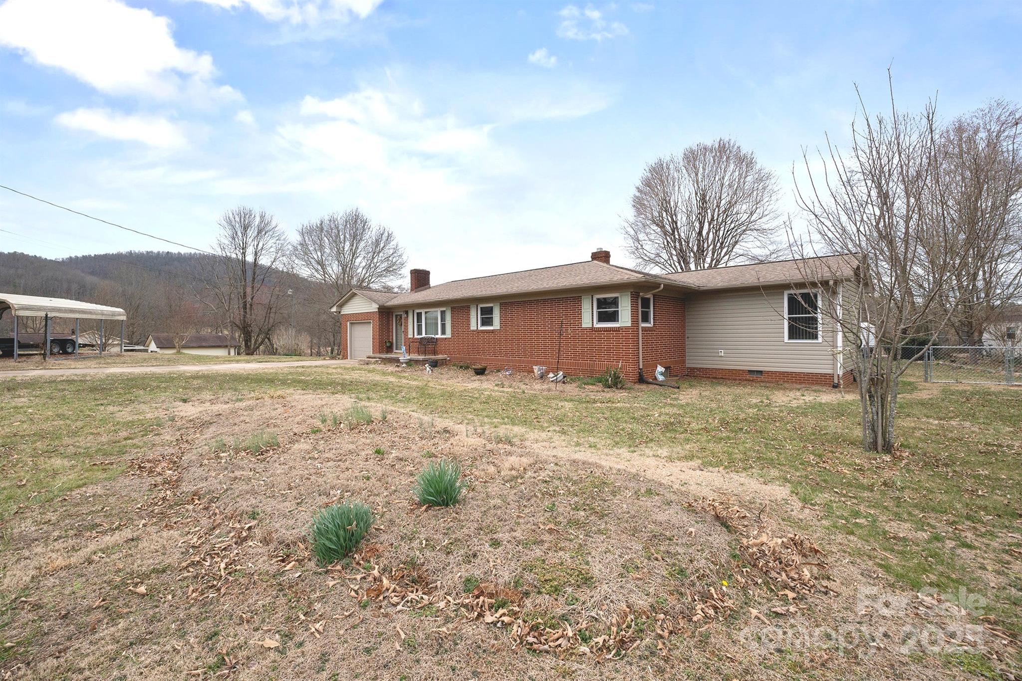 3820 Laurelwood Road Morganton, NC 28655 - Photo 2 of 22 Gallery Image 2