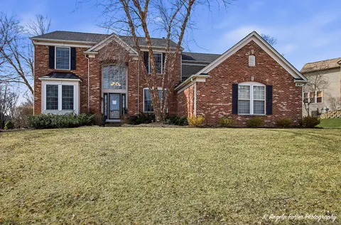 $662,000 | 491 Saratoga Circle, Algonquin, IL 60102