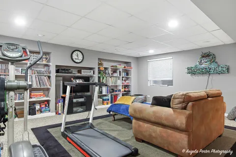 $662,000 | 491 Saratoga Circle, Algonquin, IL 60102