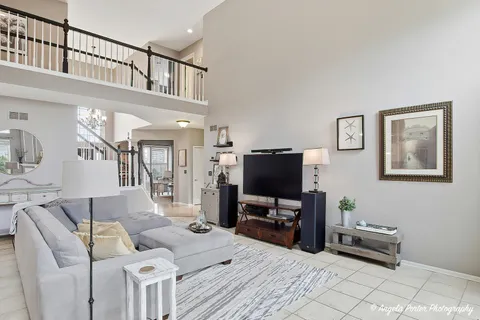 $662,000 | 491 Saratoga Circle, Algonquin, IL 60102