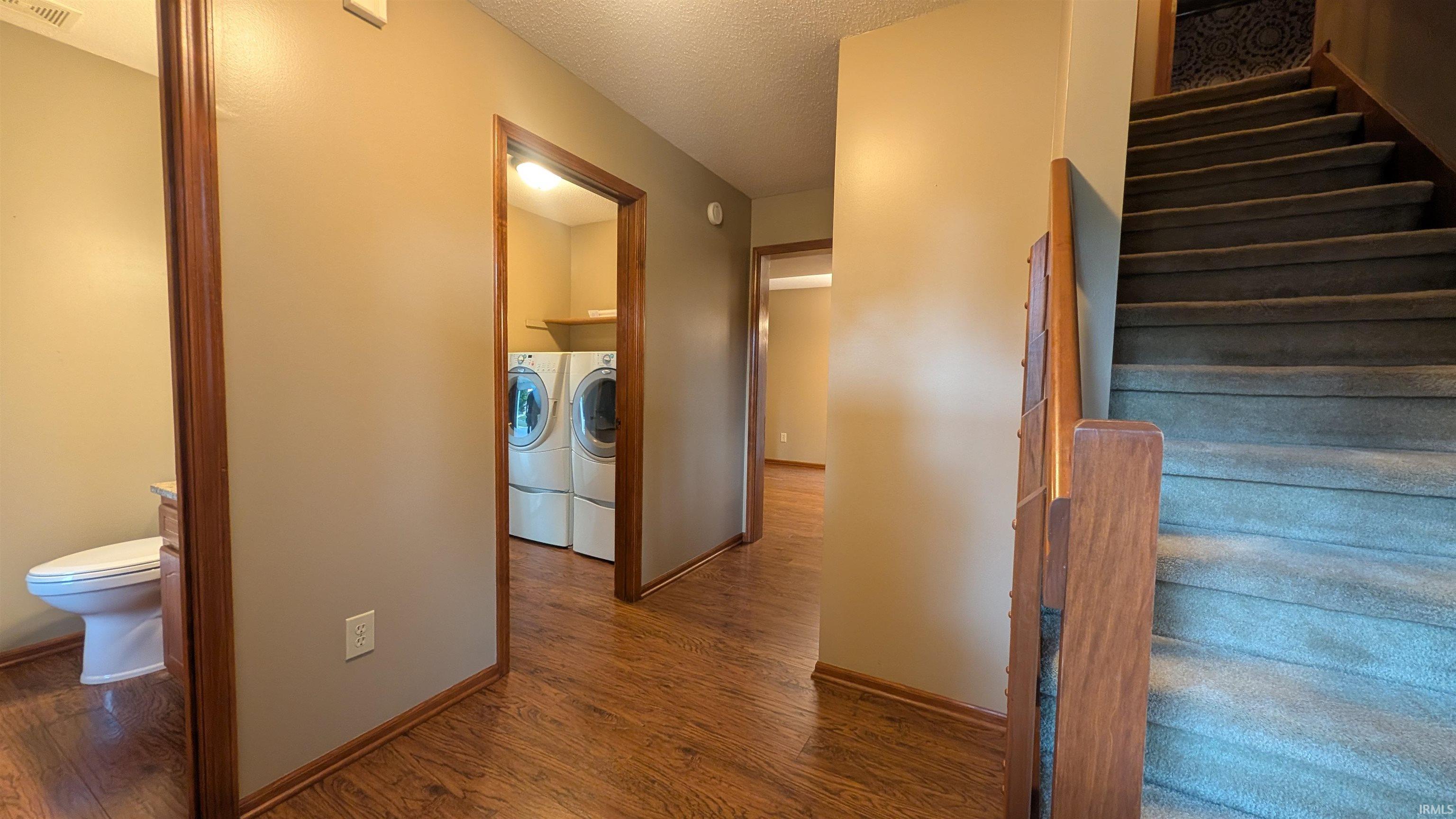 2725 Sweet Cider Road Fort Wayne, IN 46818 - Photo 2 of 28