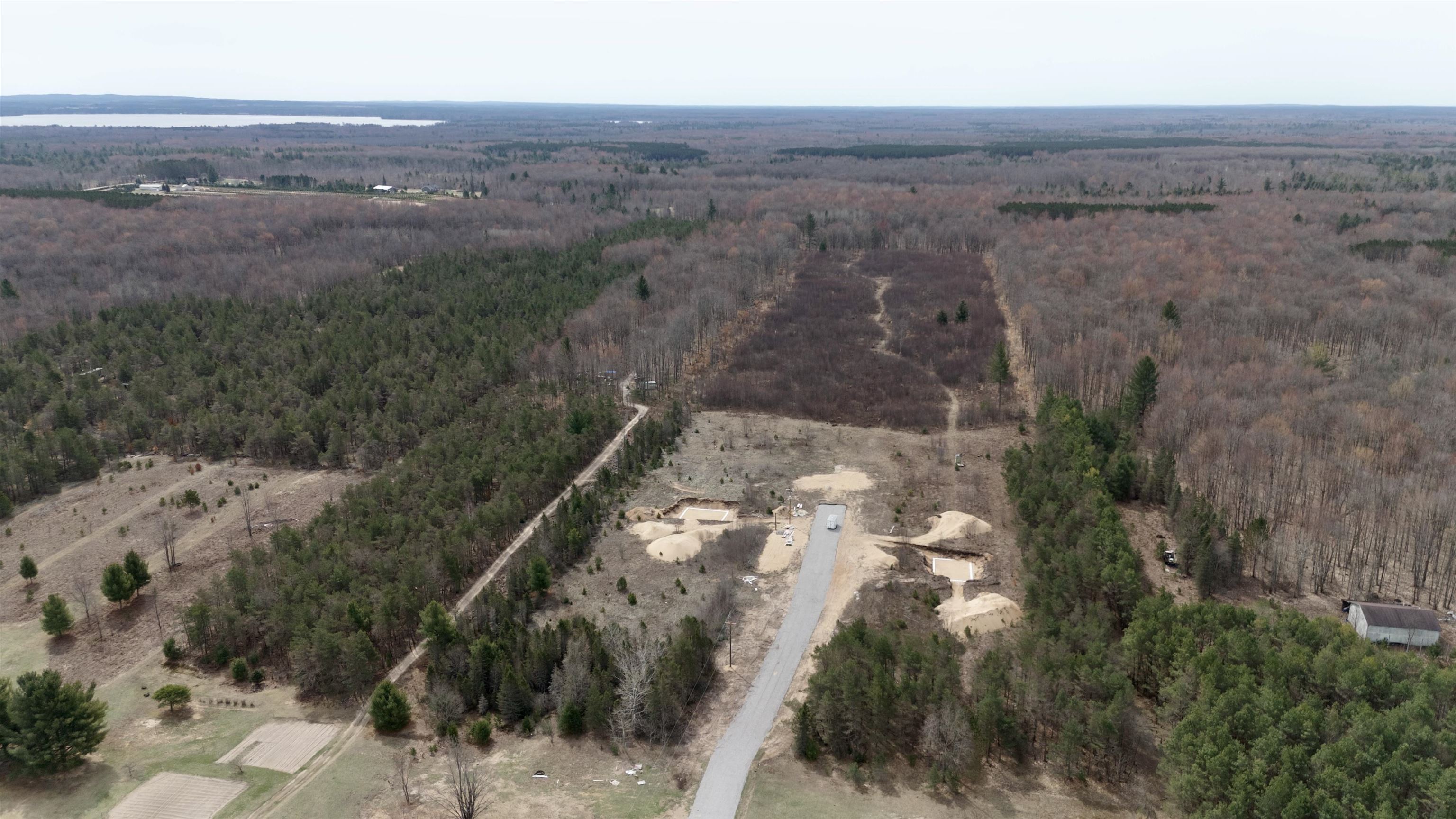 2406 East 32 Road, Unit PARCEL E Cadillac, MI 49601 - Photo 17 of 19
