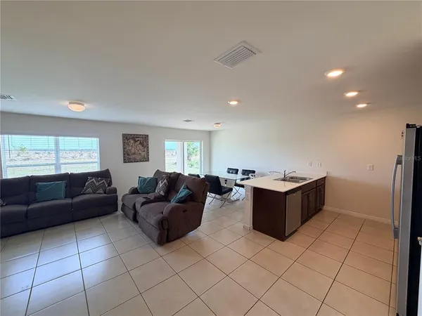 $2,000 | 513 Ella Jean Pi Banyan Village, LaBelle, FL 33935