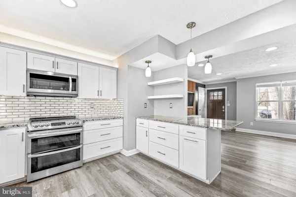 $430,000 | 7803 West Shore Road, Pasadena, MD 21122