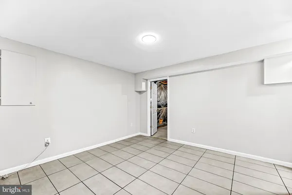 $430,000 | 7803 West Shore Road, Pasadena, MD 21122