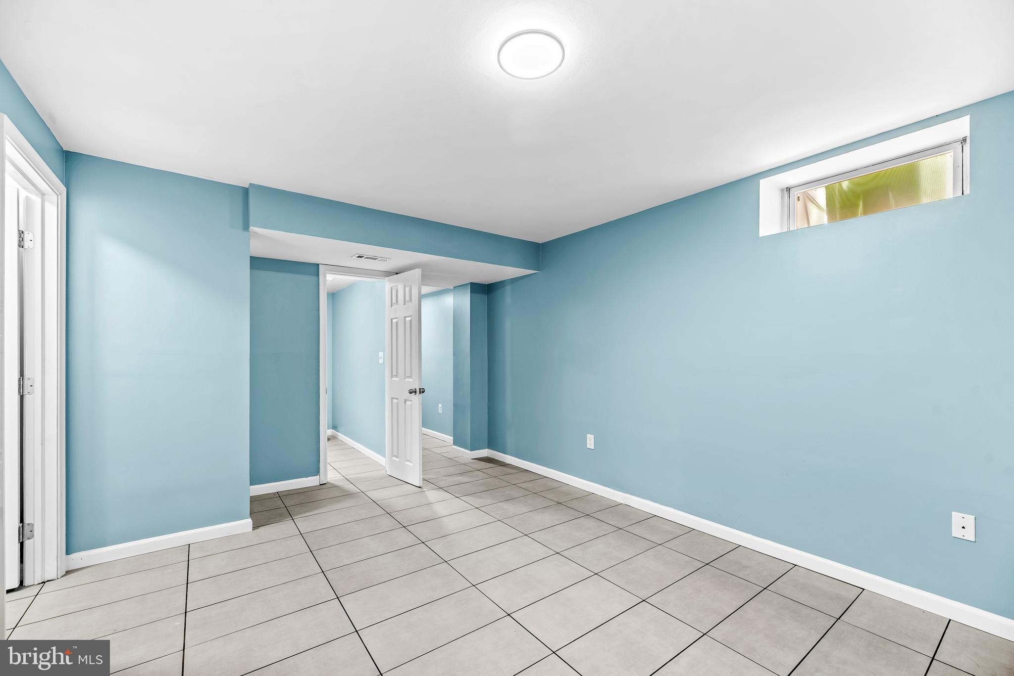 7803 West Shore Road Pasadena, MD 21122 - Photo 21 of 34 lower-level office