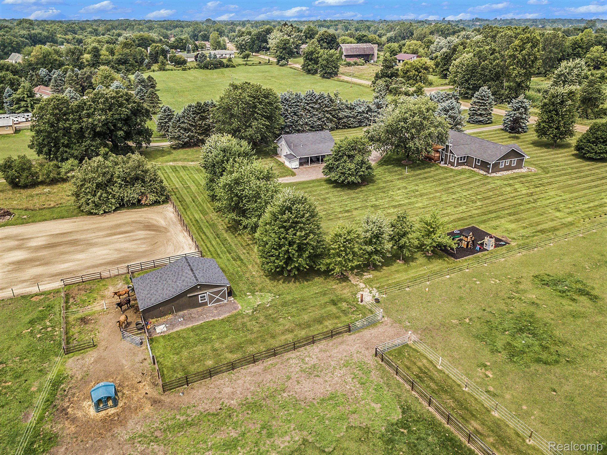 9477 West Allen Road Fowlerville, MI 48836 - Photo 40 of 44 Aerial Overhead View