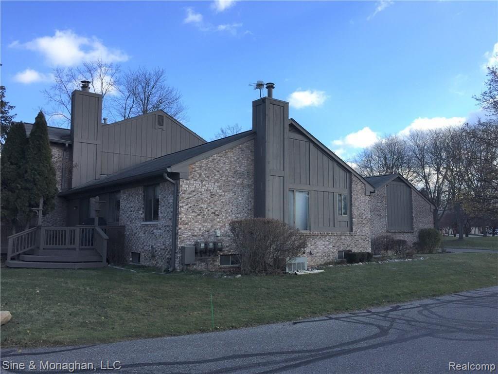 1821 Reis Court, Unit 178 Rochester Hills, MI 48309 - Photo 3 of 39