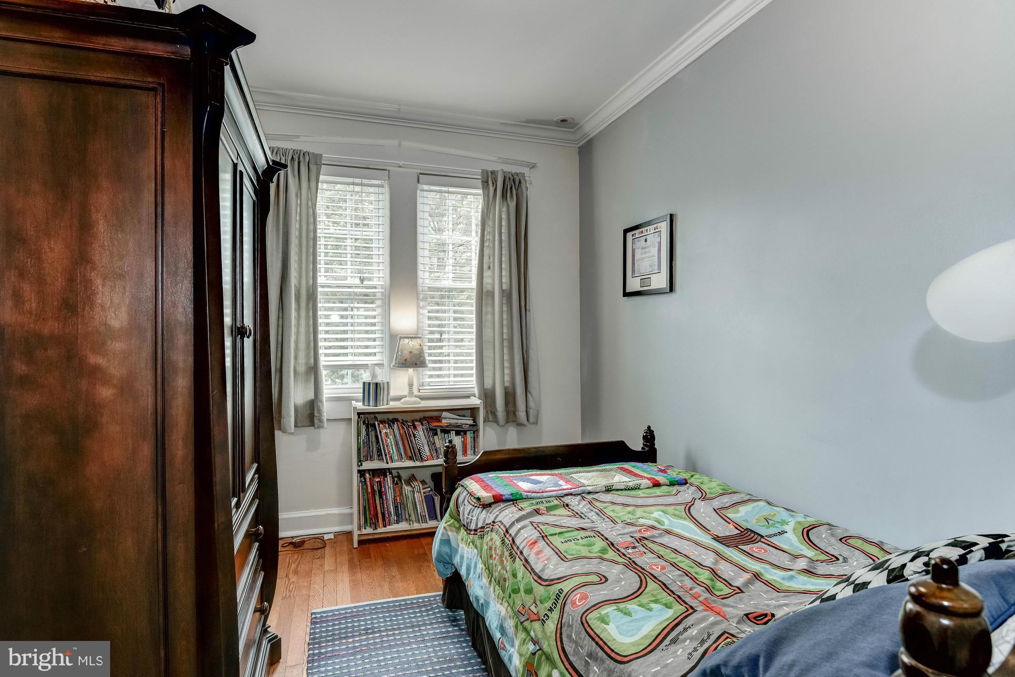 4453 Q Street Northwest Washington, DC 20007 - Photo 18 of 30 Bedroom