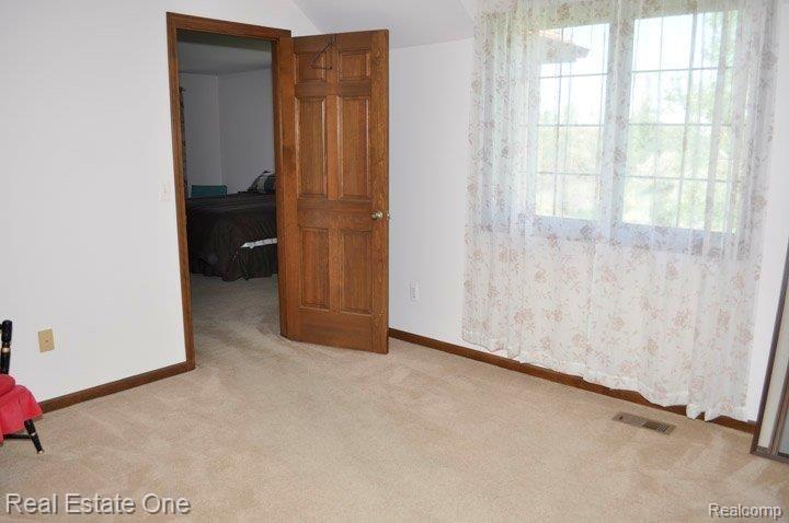 6248 Challis Road Brighton, MI 48116 - Photo 18 of 24 potential for "ensuite master"