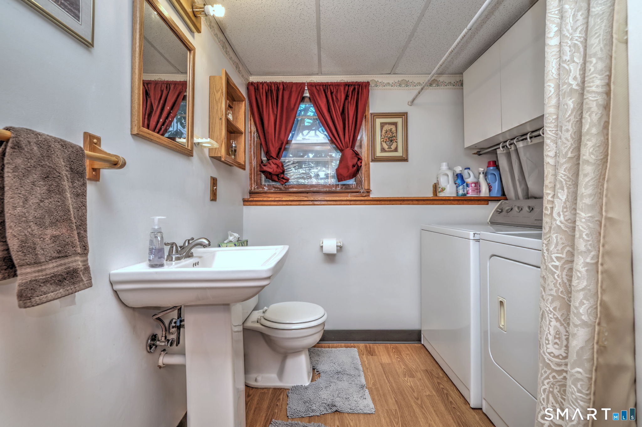 6 Ferguson Road Hamden, CT 06518 - Photo 32 of 35