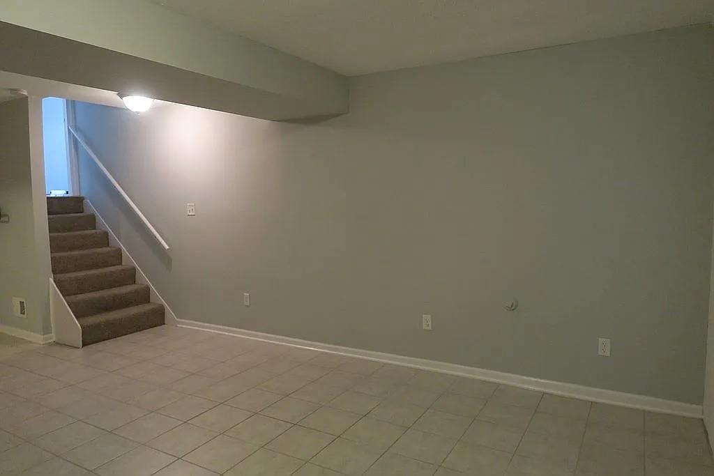 4701 Roe Lane Roeland Park, KS 66205 - Photo 13 of 23