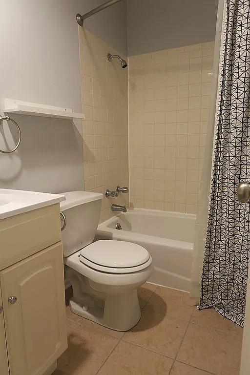 4701 Roe Lane Roeland Park, KS 66205 - Photo 15 of 24