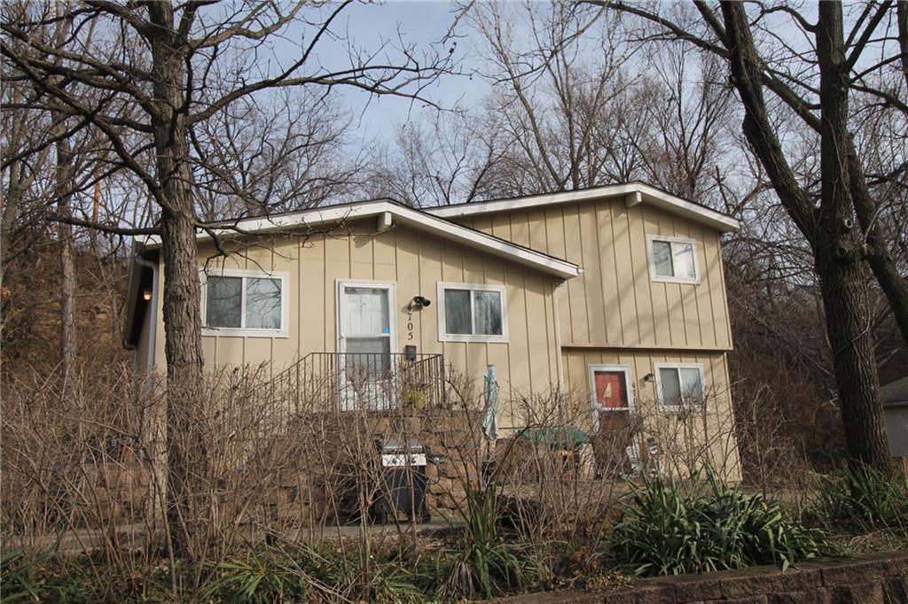 4701 Roe Lane Roeland Park, KS 66205 - Photo 2 of 24