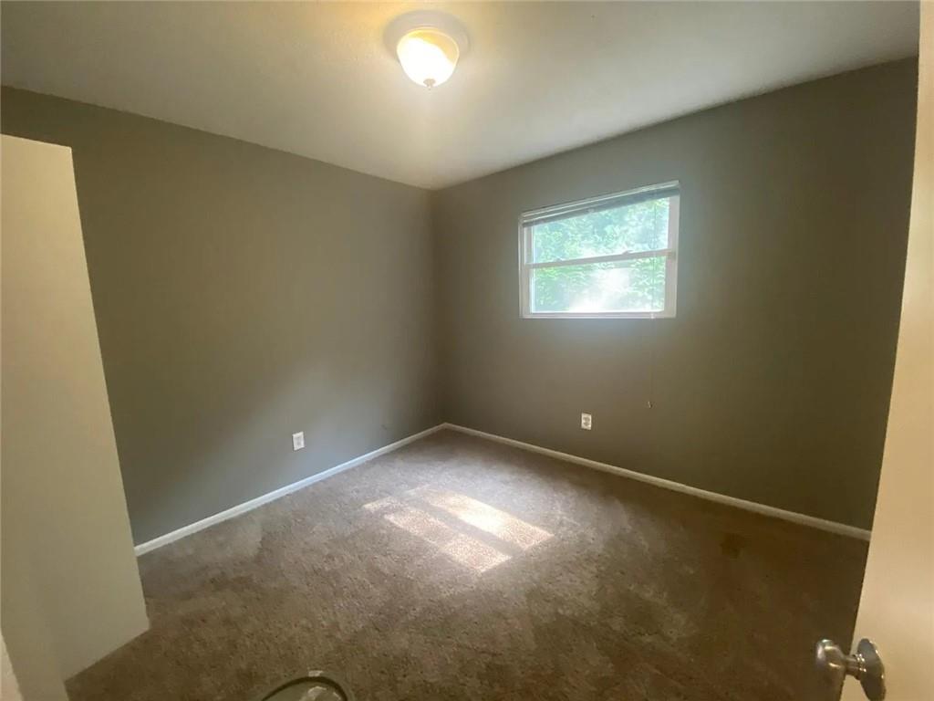 4701 Roe Lane Roeland Park, KS 66205 - Photo 3 of 23