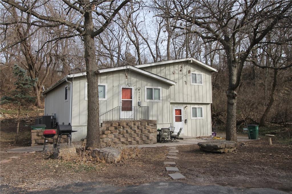 4701 Roe Lane Roeland Park, KS 66205 - Photo 3 of 24