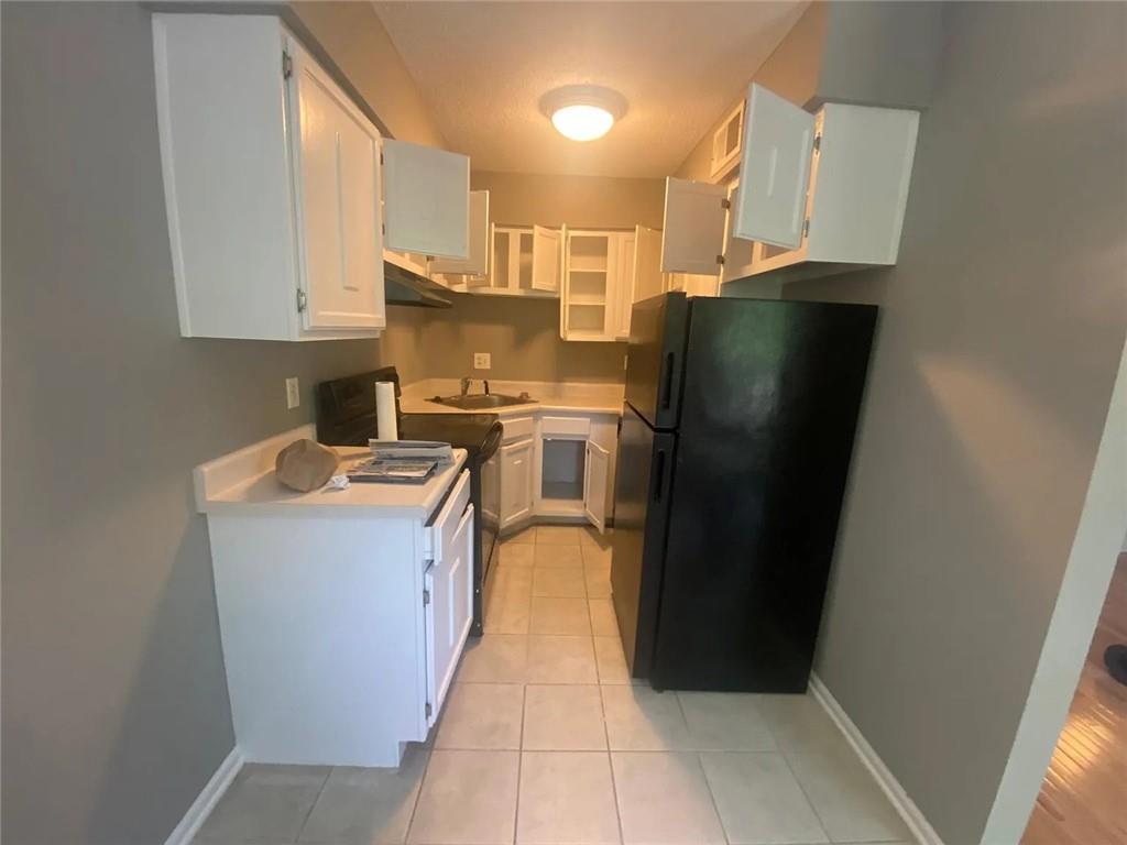 4701 Roe Lane Roeland Park, KS 66205 - Photo 10 of 23