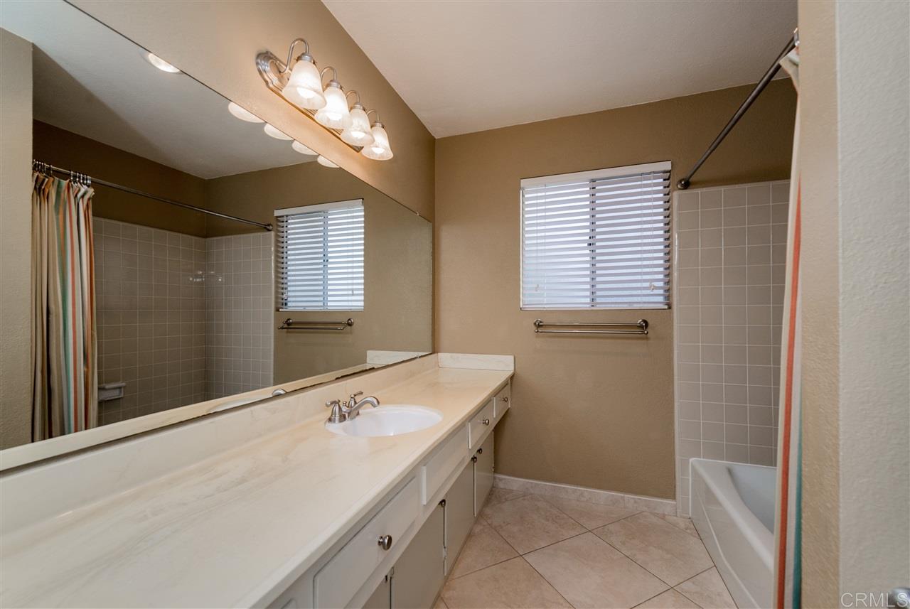 507 Stable Ridge Street El Cajon, CA 92019 - Photo 17 of 25 Gallery Image 17
