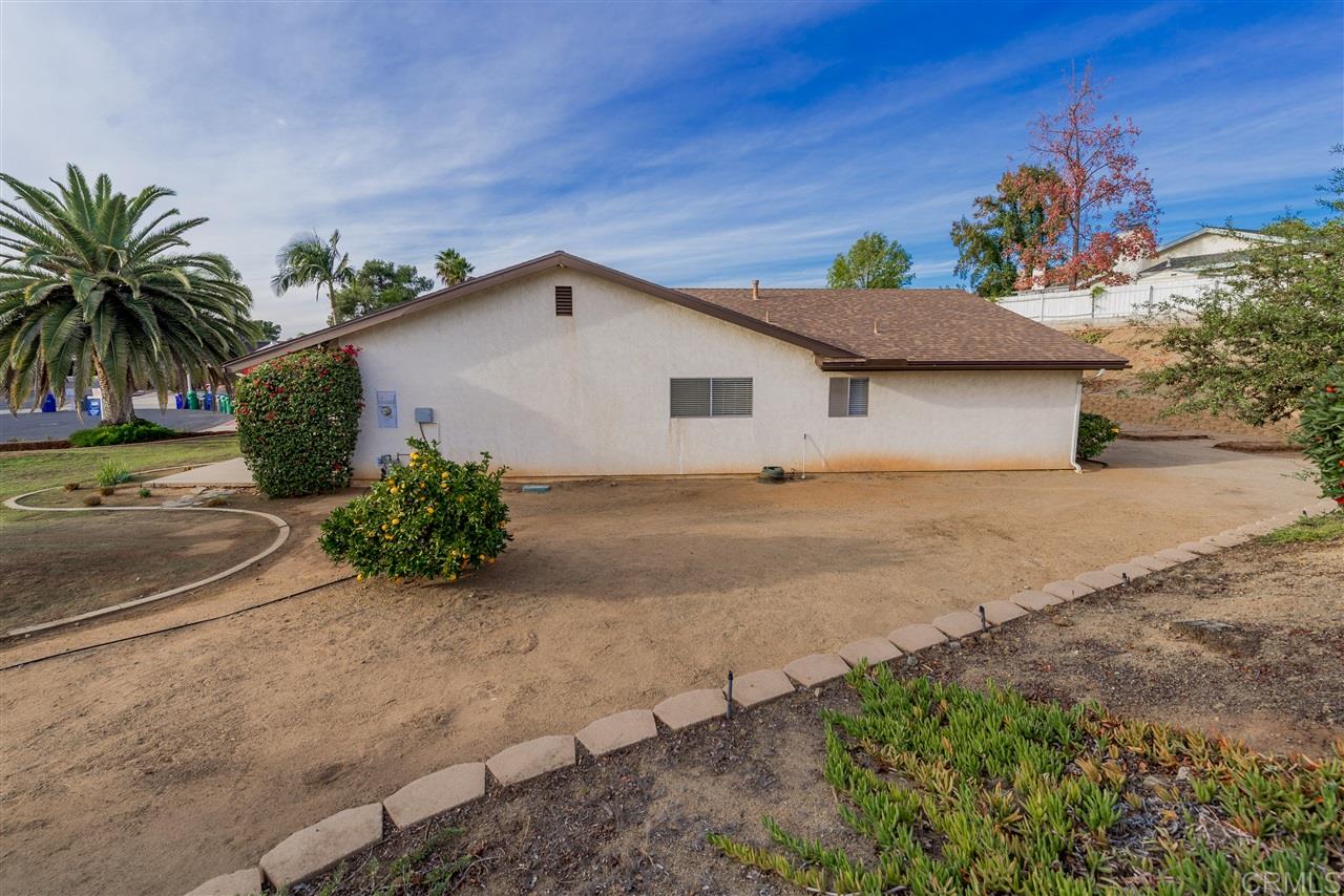 507 Stable Ridge Street El Cajon, CA 92019 - Photo 19 of 25 Gallery Image 19