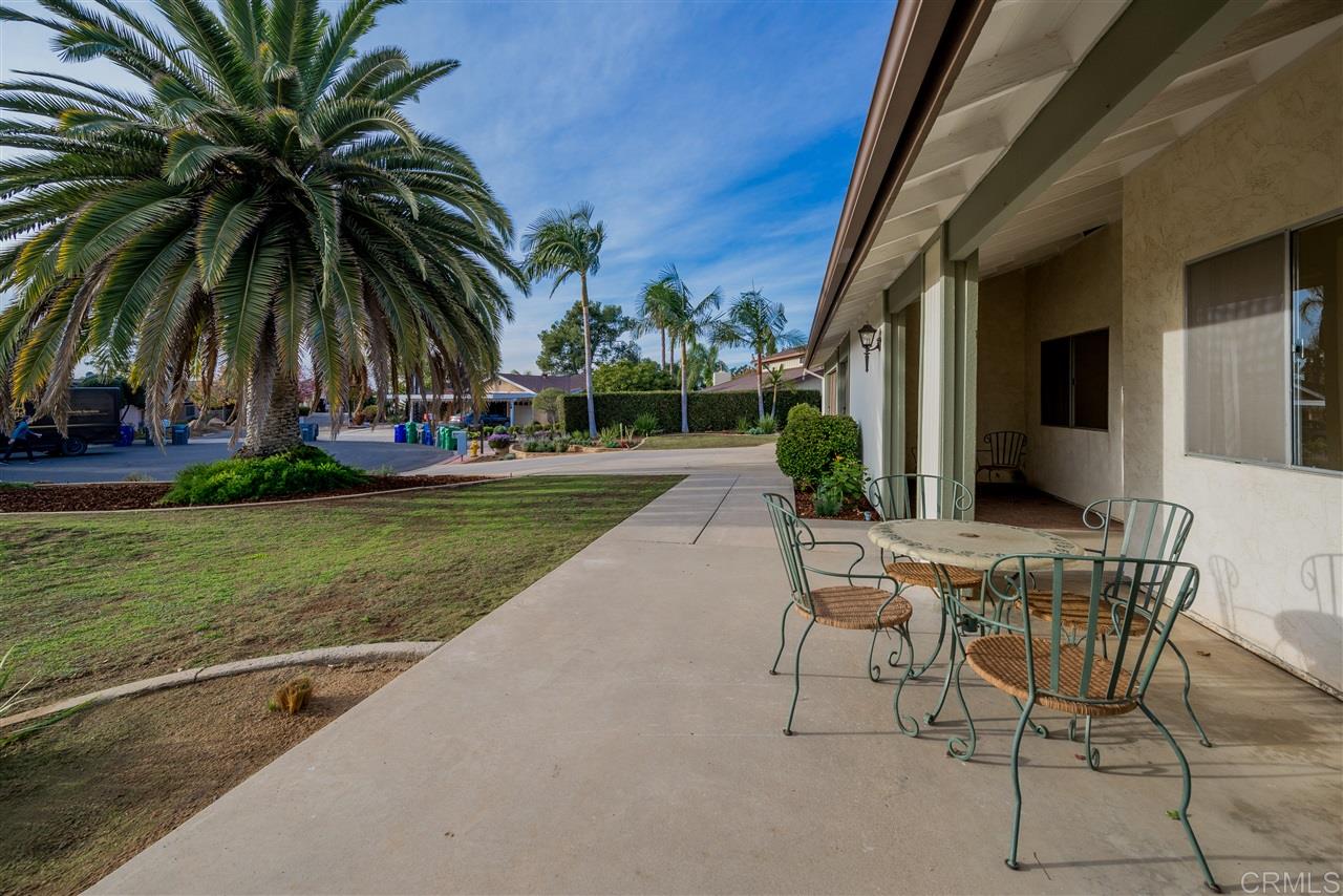 507 Stable Ridge Street El Cajon, CA 92019 - Photo 3 of 25 Gallery Image 3
