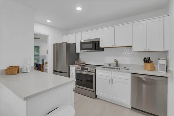 $1,195,000 | 9430-9436 Seagrape Drive, Vero Beach, FL 32963