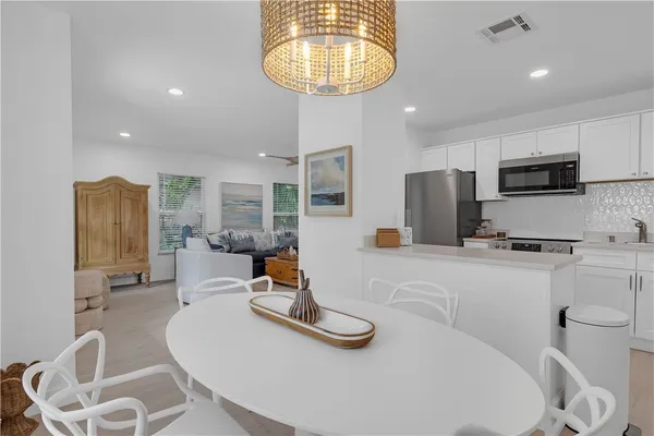 $1,195,000 | 9430-9436 Seagrape Drive, Vero Beach, FL 32963