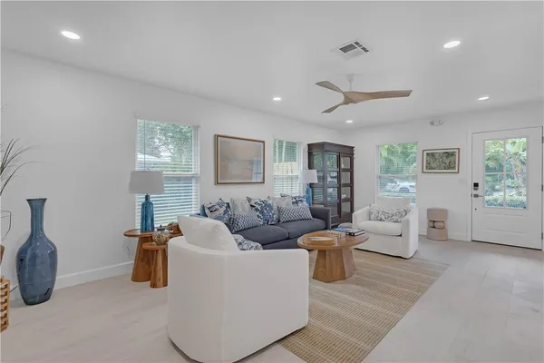 $1,195,000 | 9430-9436 Seagrape Drive, Vero Beach, FL 32963