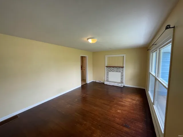 $1,850 | 2536 Eastgate Lane, Bloomington, IN 47408