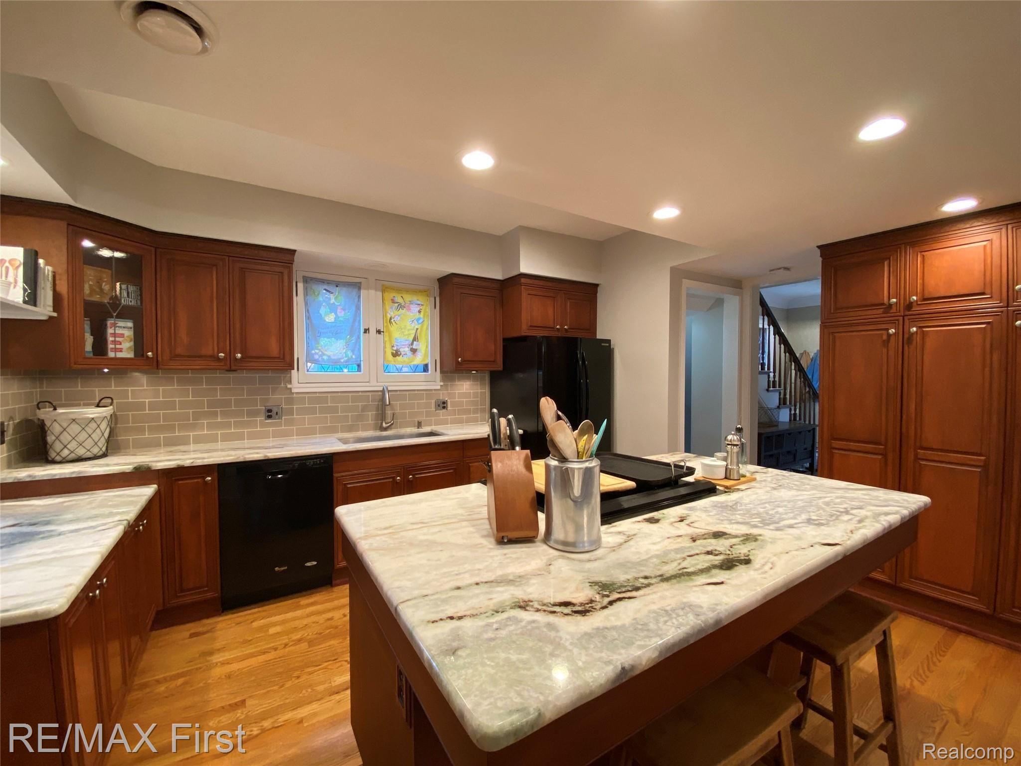 240 Fisher Road Grosse Pointe, MI 48230 - Photo 3 of 54 Kitchen View 3.jpg