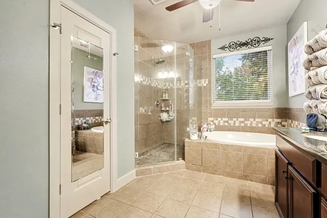 $725,000 | 2121 Quiet Falls Lane, League City, TX 77573